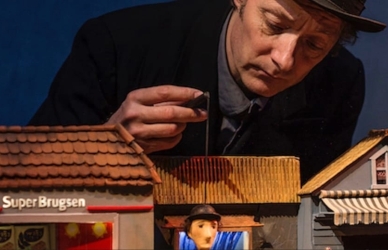 Paradis efter roman af Kim Fupz Aakeson